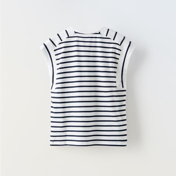 Zara Striped T-Shirt With Tab - Picture 2 of 11